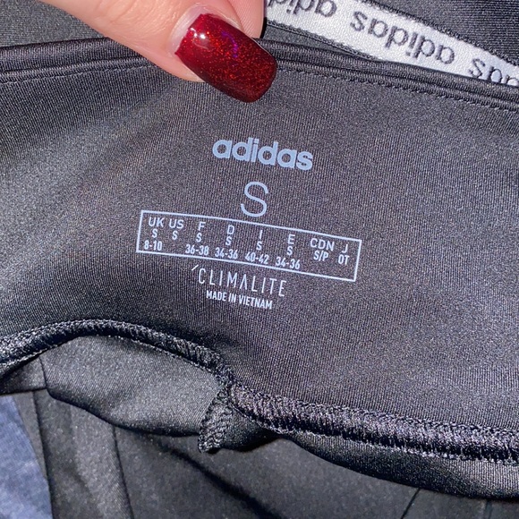 ⚠️LAST MONTH TO PURCHASE— black Adidas leggings 🖤 - Picture 3 of 3